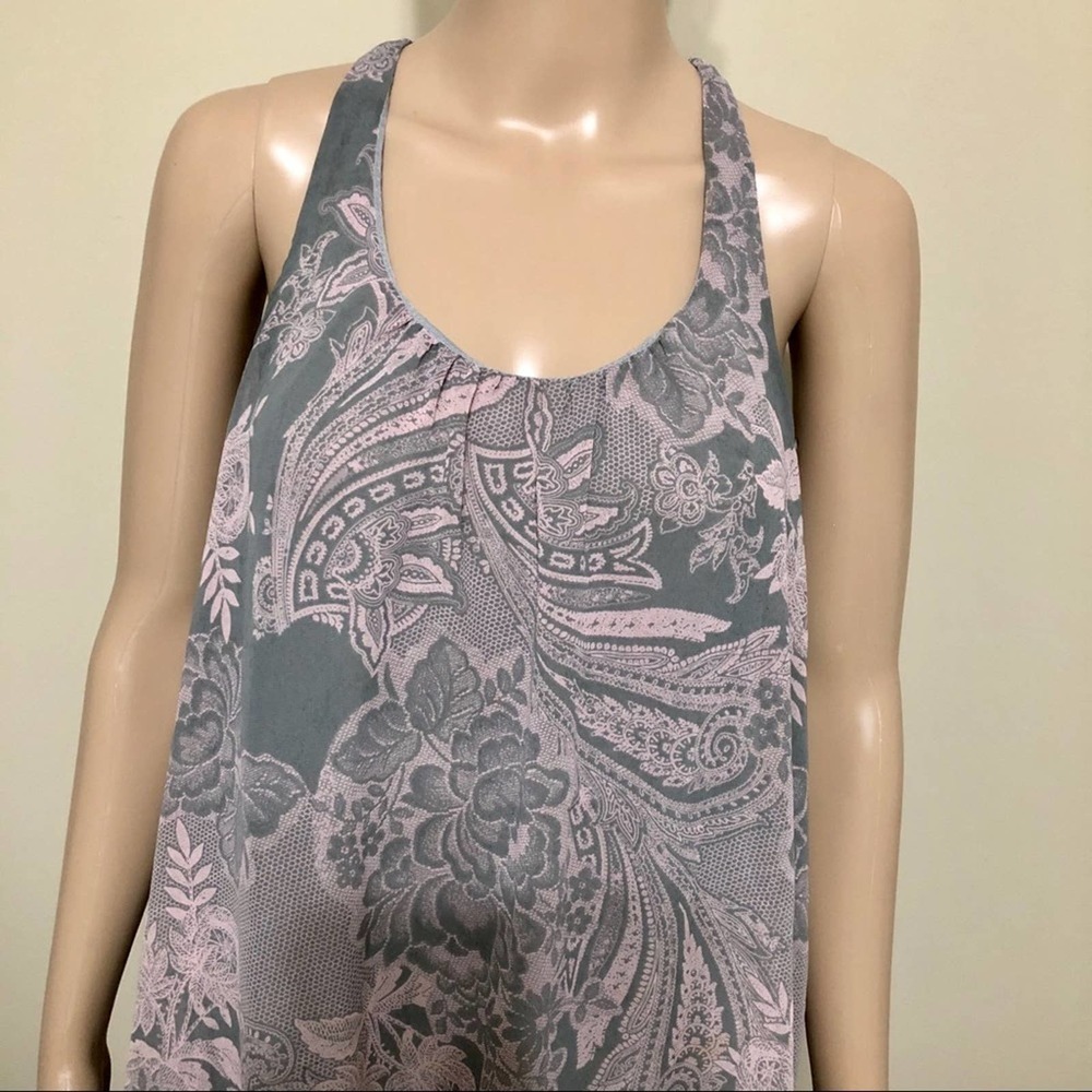 Print Ruffled Racer Back Top​​ - Picture 5 of 11